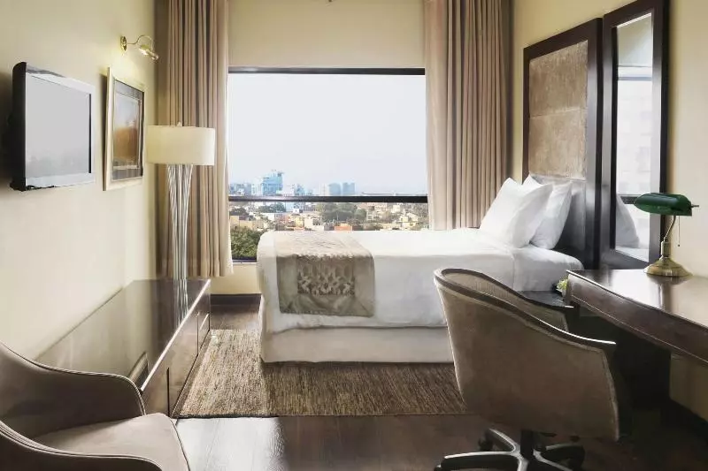 اتاق کلاسیک با چشم‌انداز شهر, Four Points By Sheraton Lahore