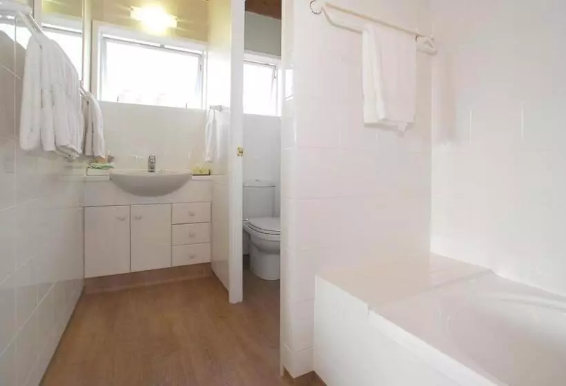 ２ベッドルームアパートメント, Takapuna Motor Lodge