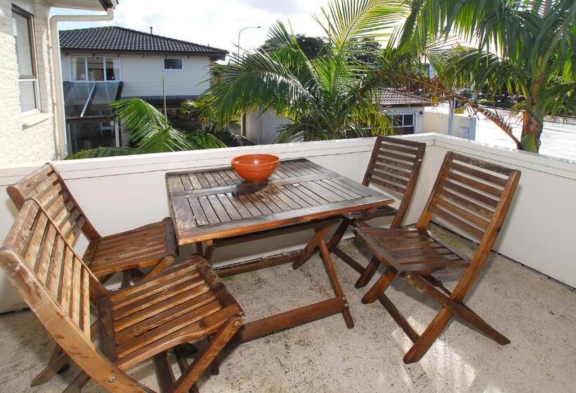 침실 2개 아파트, Takapuna Motor Lodge