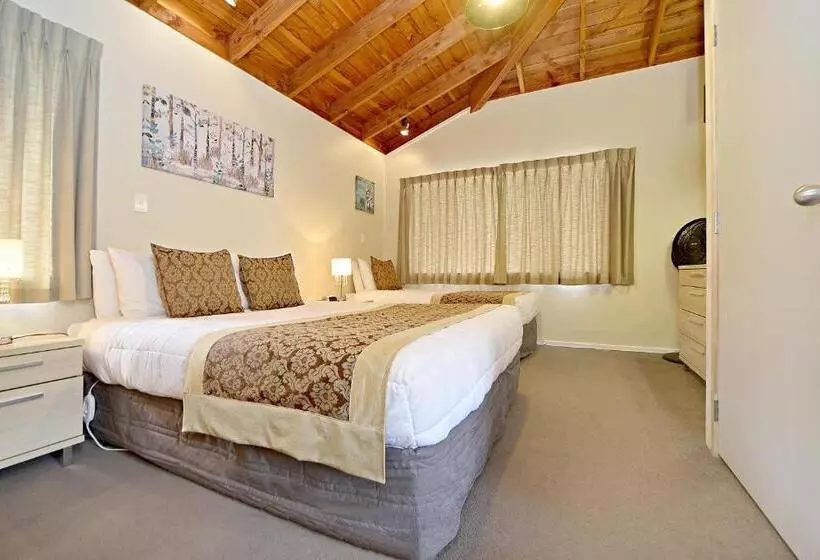 １ベッドルームアパートメント, Takapuna Motor Lodge