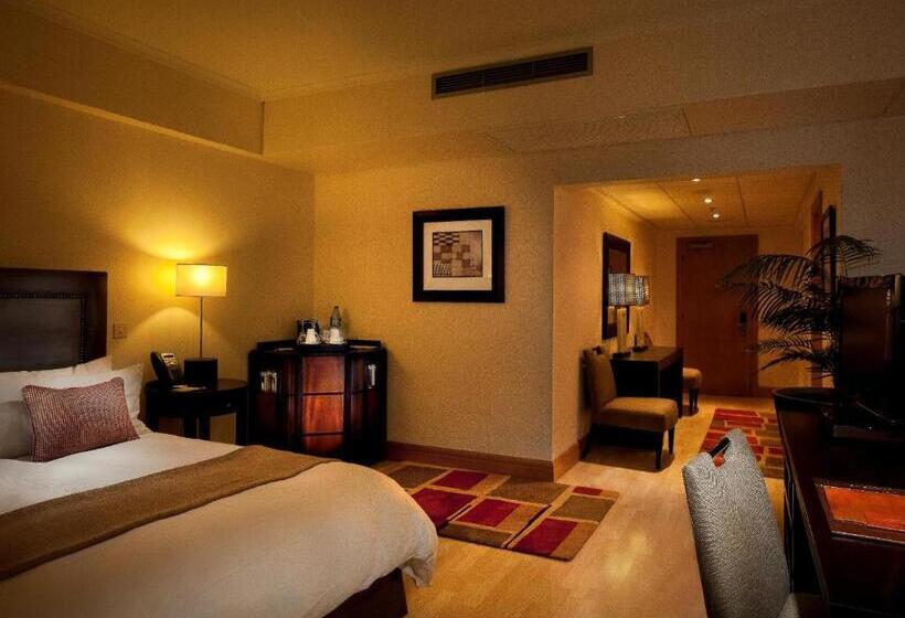 اتاق سوپریور با تخت بزرگ, The Federal Palace Hotel & Casino