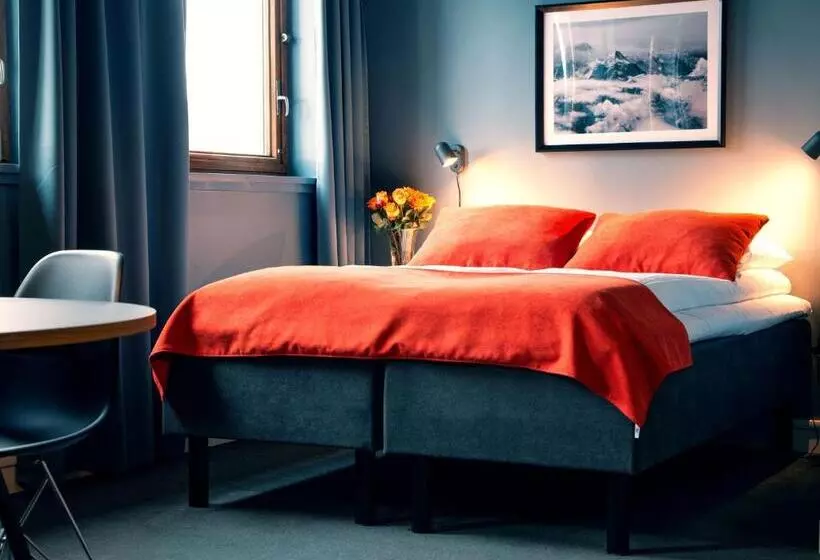 سوییت, Narvik Hotel Wivel