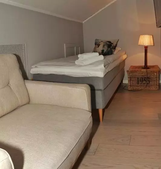 اتاق اکونومی یک تخته, Narvik Hotel Wivel