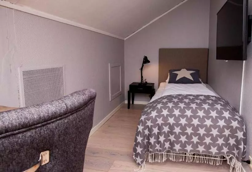 اتاق اکونومی یک تخته, Narvik Hotel Wivel