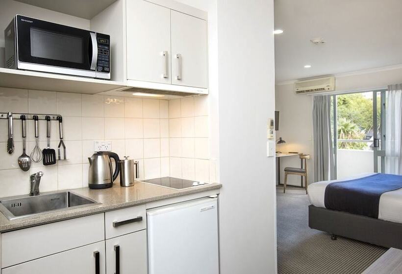 Студио Executive, Quest Auckland Serviced Apartments
