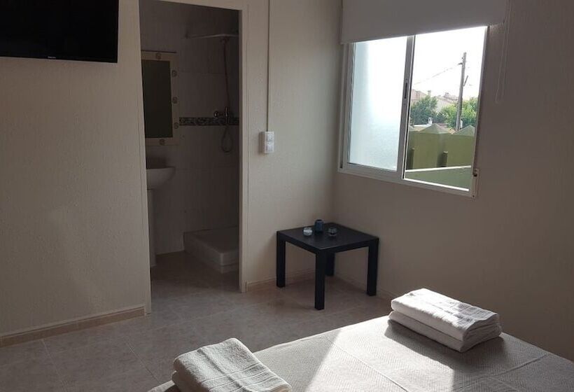 اتاق استاندارد با تخت دوبل, Castellverd