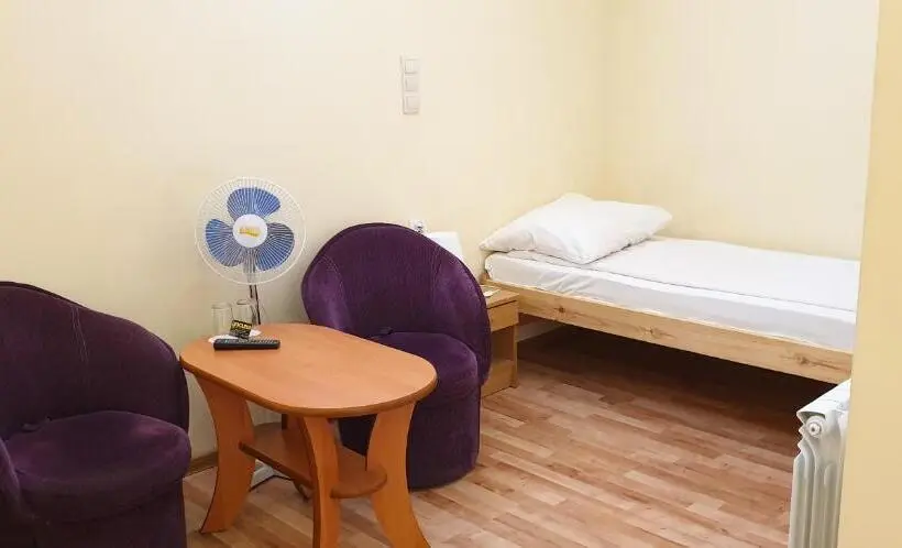 اتاق استاندارد یک نفره, Etna   Hostel  Noclegi Rzeszów