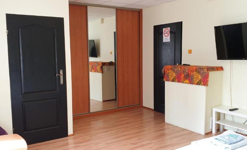 Номер Стандарт, Etna   Hostel  Noclegi Rzeszów