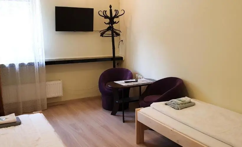 اتاق استاندارد با سرویس بهداشتی مشترک, Etna   Hostel  Noclegi Rzeszów