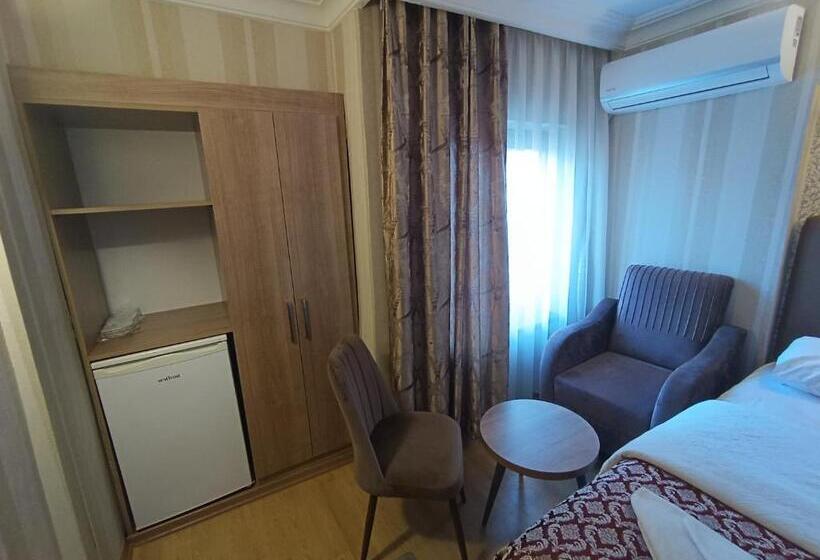 Номер Стандарт Трехместный, Hamit Hotel Istanbul