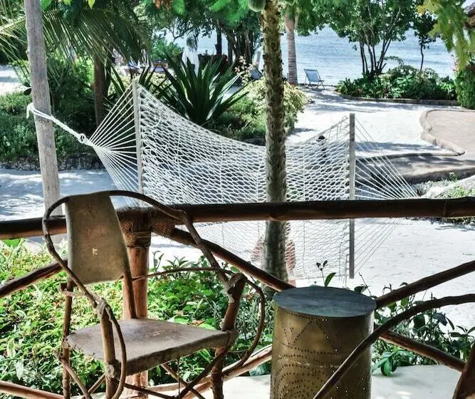 ドゥプレックスルーム, Marafiki Bungalows