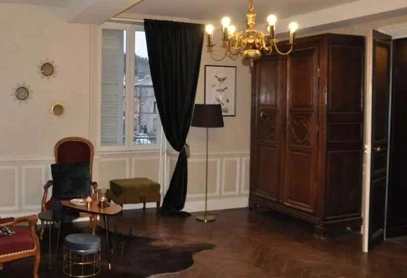 スタンダードトリプルルーム, Villa Colombier