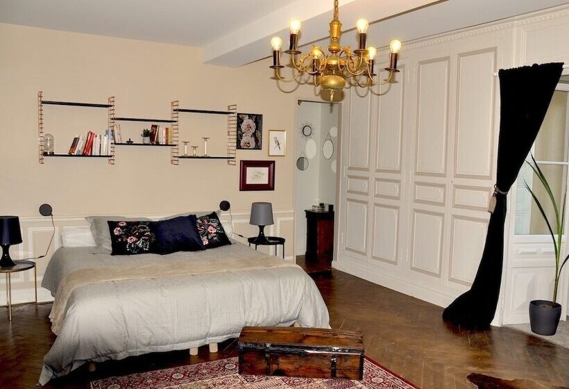 חדר סטנדרט לשלושה, Villa Colombier