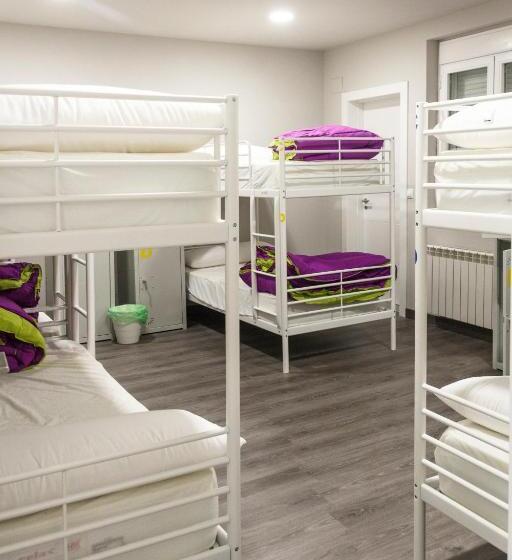 تختخواب در اتاق مشترک, Hostel Catedral Burgos