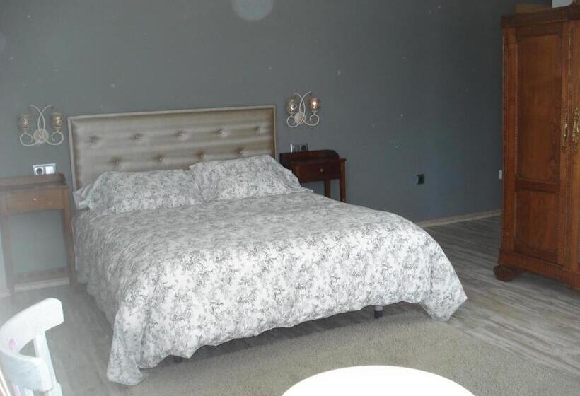 اتاق سوپریور, Posada La Desmera