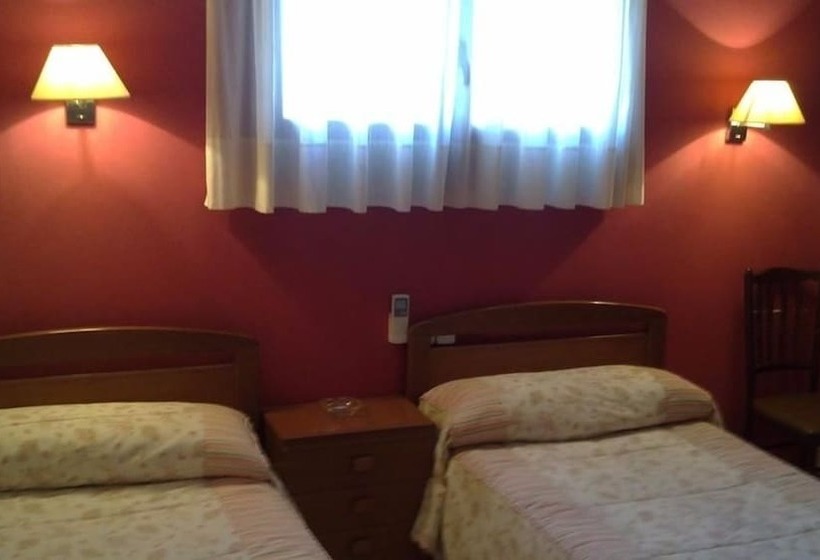 Номер Стандарт, Hostal Can Jaume