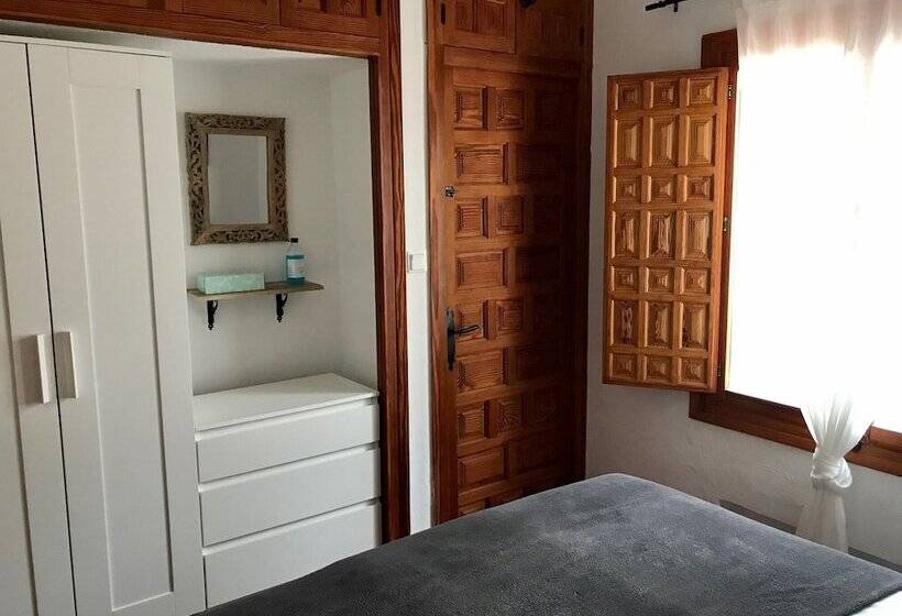 סוויטה, Villa Fenavista