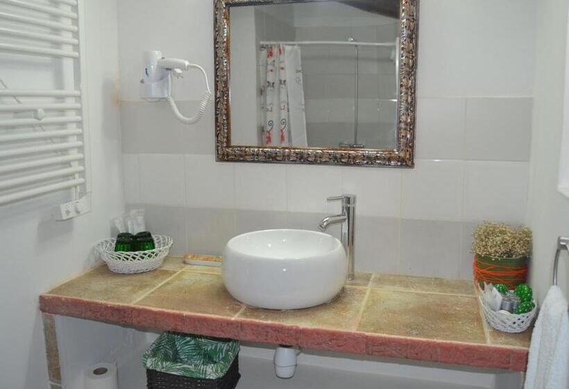 Четырехместный Номер Стандарт, Casona Dos Lagos