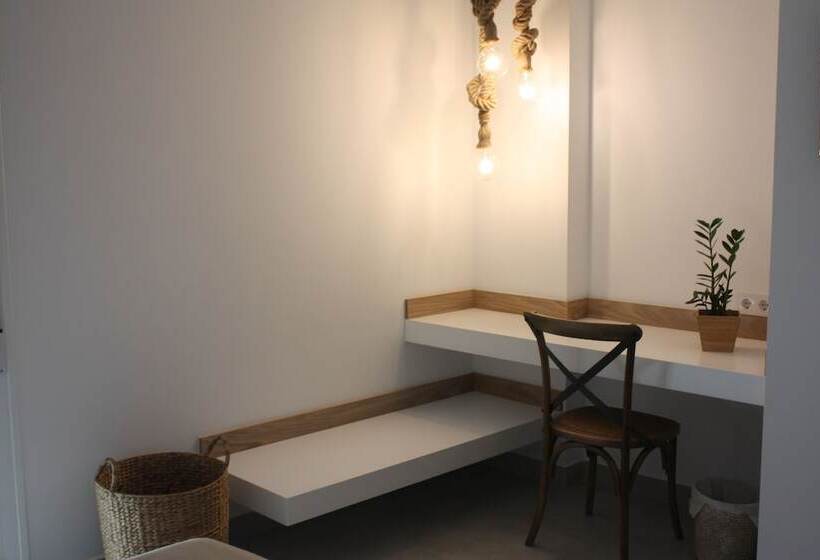 デラックスルーム, Hostal Cervantes Playa