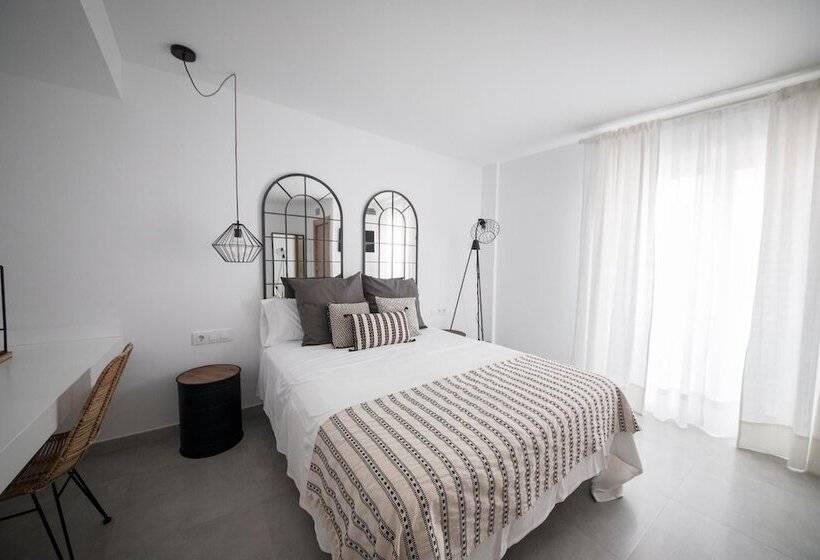 デラックスルーム, Hostal Cervantes Playa