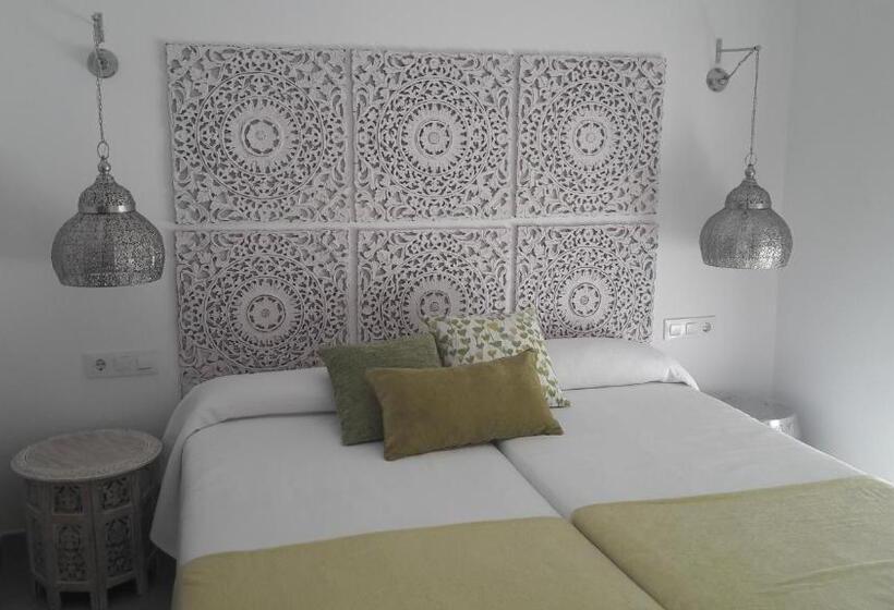 スーペリアールーム, Hostal Cervantes Playa