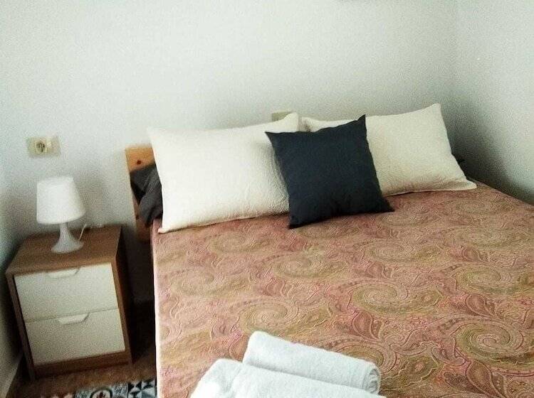 Апартаменты 3 Спальни, Mar De Rosas