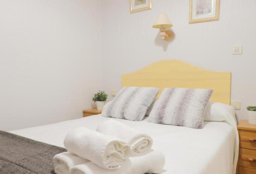 اتاق اینتریور یک تخته, Pensión San Lorenzo