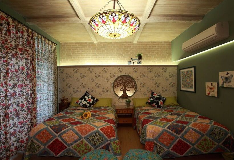 اتاق لوکس چهار تخته, Bear Forest Retro B&b
