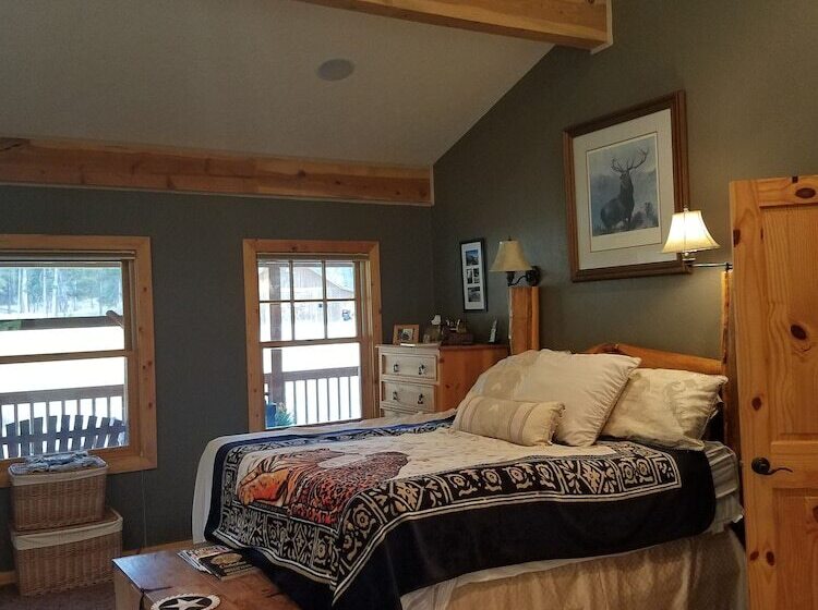 كابينة, The Wild Game Inn