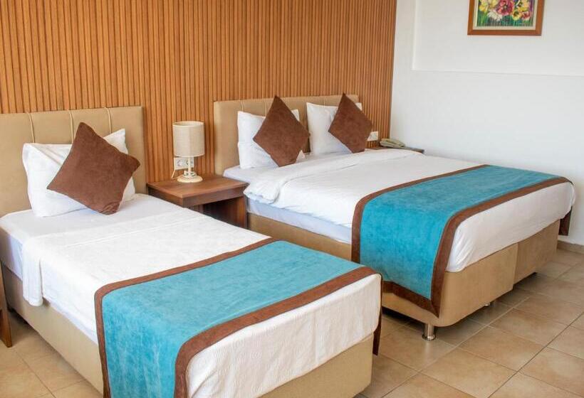 Camera Standard Vista Mare con Balcone, Dinc Pension