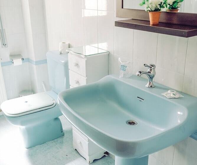 スタンダードルーム, Hostal Docar