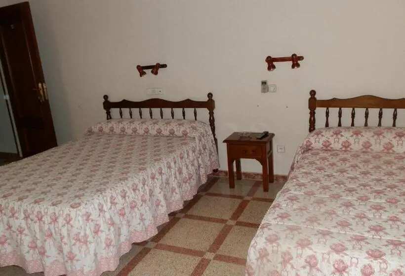 スタンダードルーム, Hostal San Poul