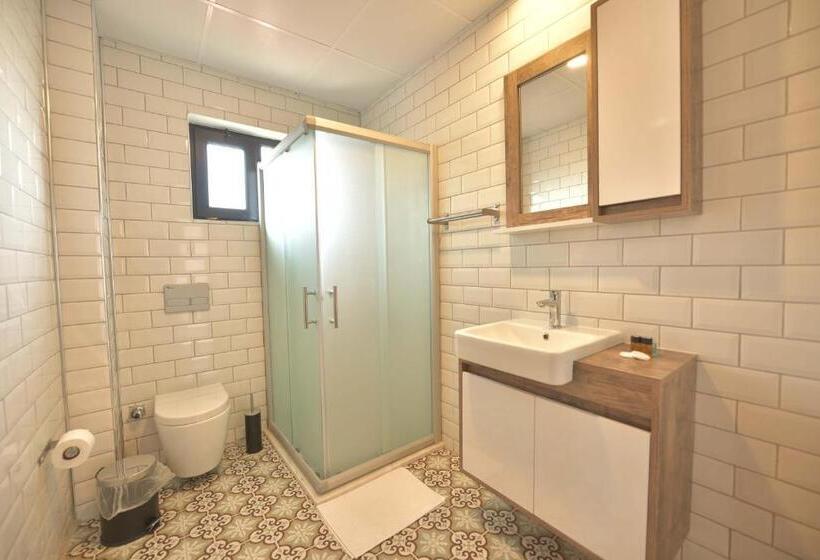 デラックストリプルルーム, Kulup Laka 1969