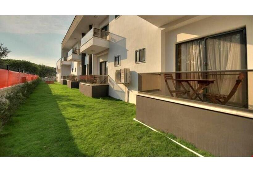 ファミリールーム, Kulup Laka 1969