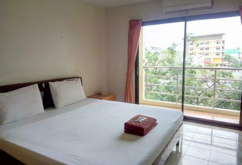 غرفة قياسية, Pearl Place