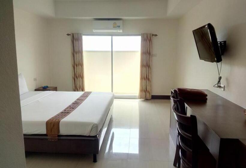 جناح, Pearl Place