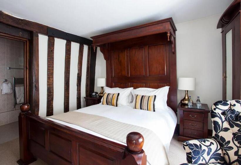 수피리어 룸, Tudor Farmhouse