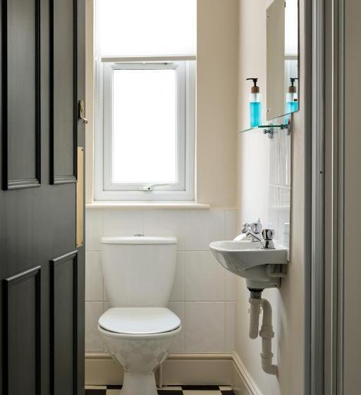 اتاق استاندارد یک نفره, Brayford House Carholme Road