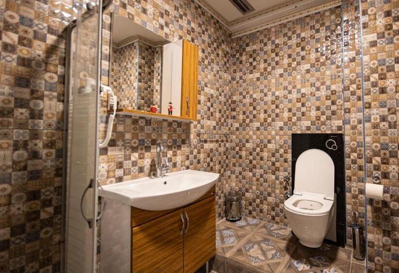 オーシャンビューのデラックストリプルルーム, Paris Garden Hotel Istanbul