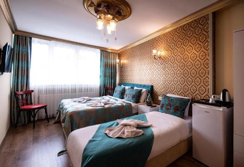 トリプルクラシックルーム, Paris Garden Hotel Istanbul
