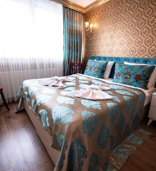 トリプルクラシックルーム, Paris Garden Hotel Istanbul