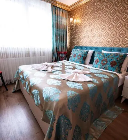 トリプルクラシックルーム, Paris Garden Hotel Istanbul