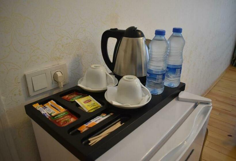 バルコニー付きスーペリアルーム, Paris Garden Hotel Istanbul