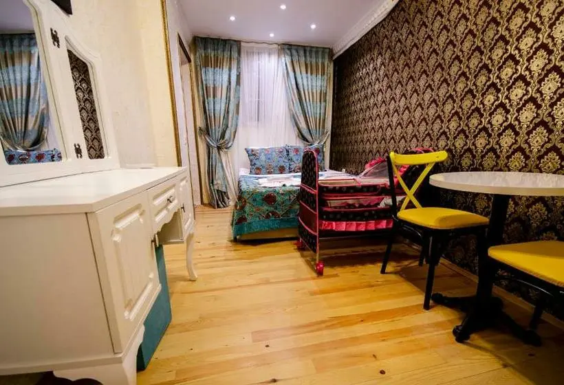 デラックストリプルルーム, Paris Garden Hotel Istanbul