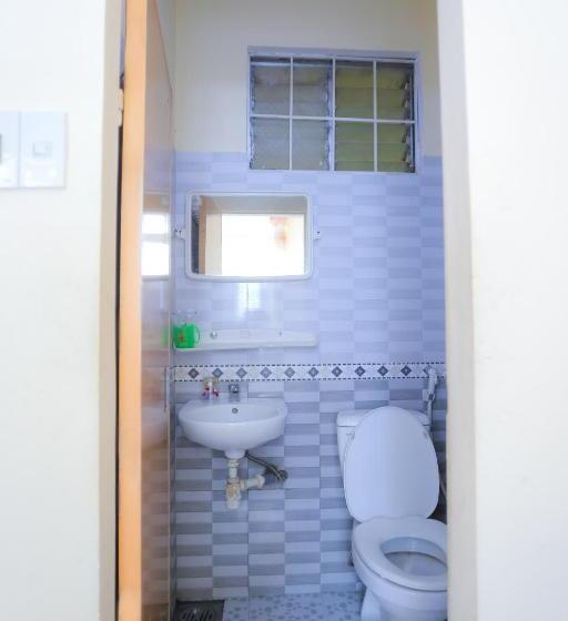 اتاق استاندارد سه نفره, Sea Homestay