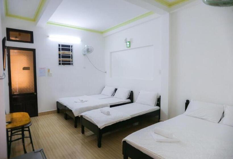 اتاق استاندارد چهار تخته, Sea Homestay