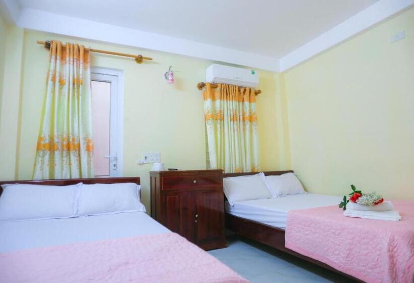 اتاق خانوادگی, Sea Homestay