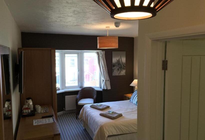 Suite Familiar, The Waterfront Inn