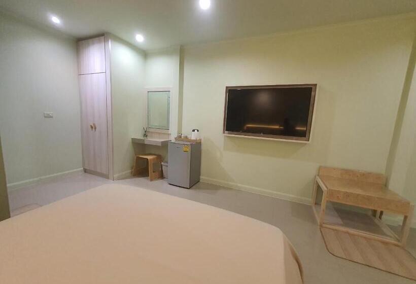 اتاق سوپریور چهار تخته, Aob Oun Homestay