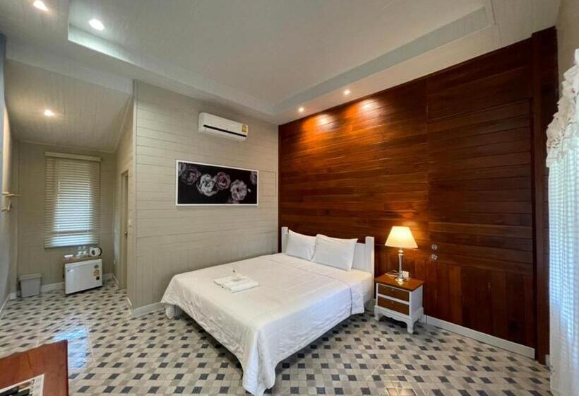 اتاق لوکس خانوادگی, Aob Oun Homestay